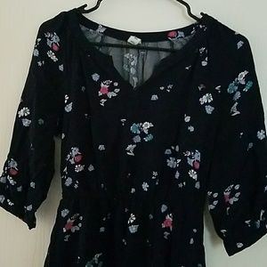 PRICE DROP Mid length sleeve floral dress